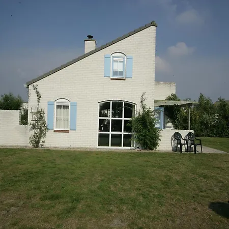 Holiday home In Texel By Dunes And Water